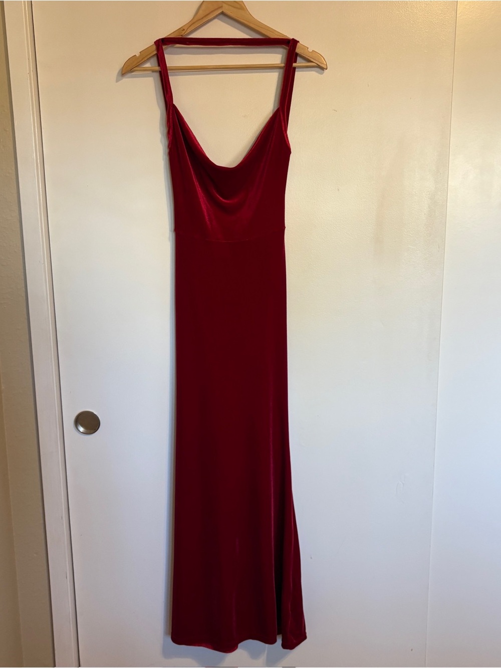 Red Velvet Cowl Neck Ruched Back Maxi Dress Y2K Glam Size M